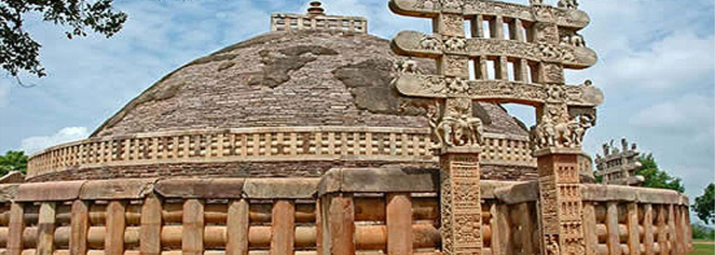 santi-stupa